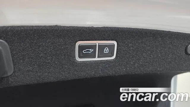 Genesis G90 Бензин 3.5 турбо AWD — Фото автомобиля 30