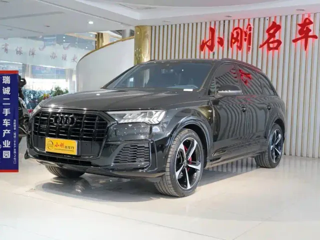 Фотография автомобиля — Audi Q7