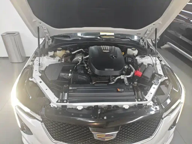 Cadillac CT4 — Фото автомобиля 19