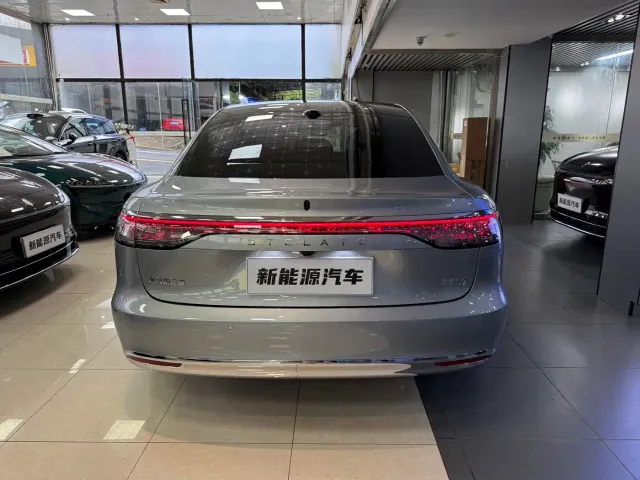 Stelato S9 — Фото автомобиля 5