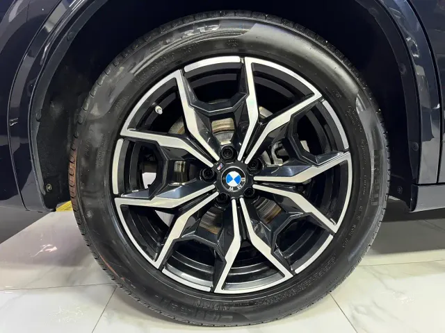 BMW X3 — Фото автомобиля 10