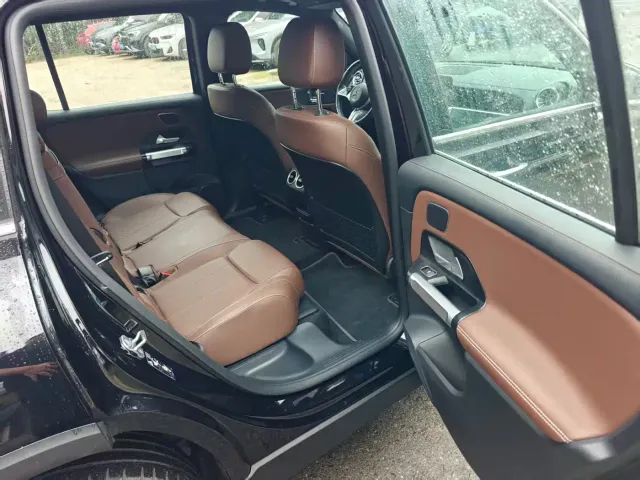 Mercedes-Benz EQB — Фото автомобиля 8