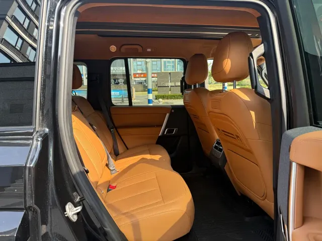 iCAR V27 — Фото автомобиля 8