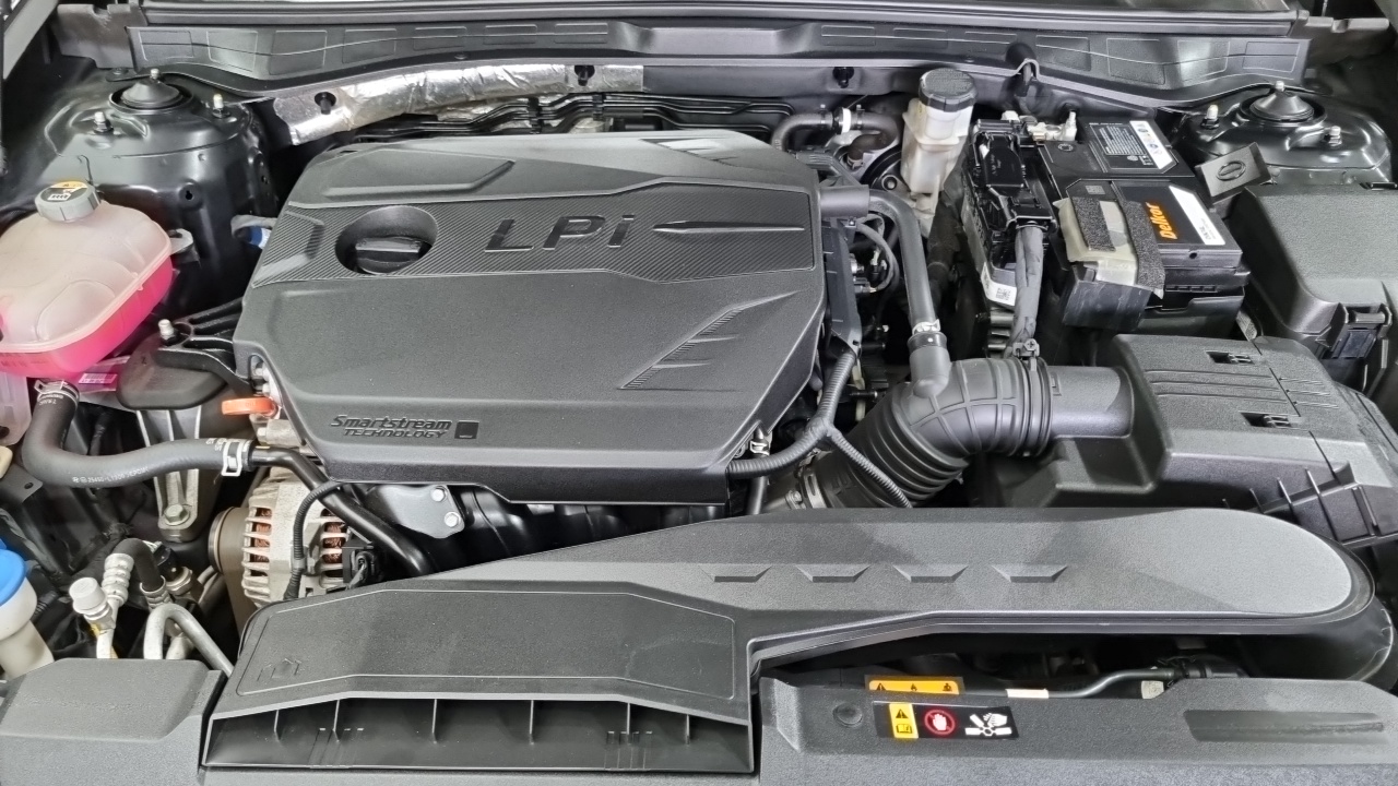Hyundai Sonata Sonata (DN8) 2.0 LPG(Для проката) — Фото автомобиля 6