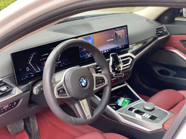 BMW 3 Series — Фото автомобиля 7