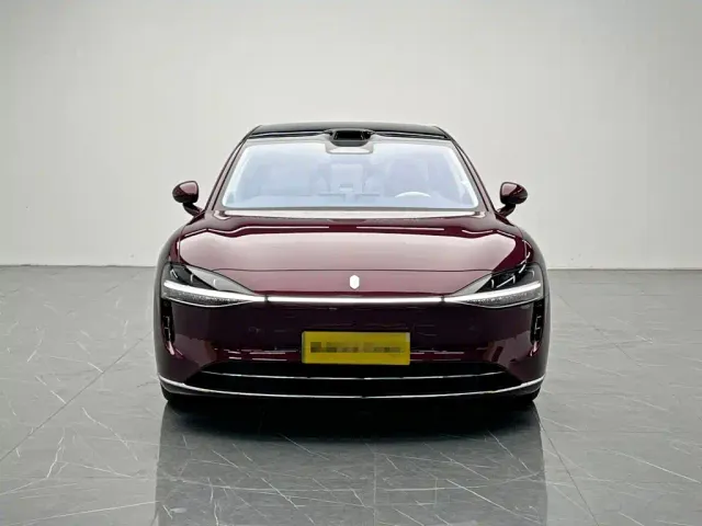 Stelato S9 — Фото автомобиля 2