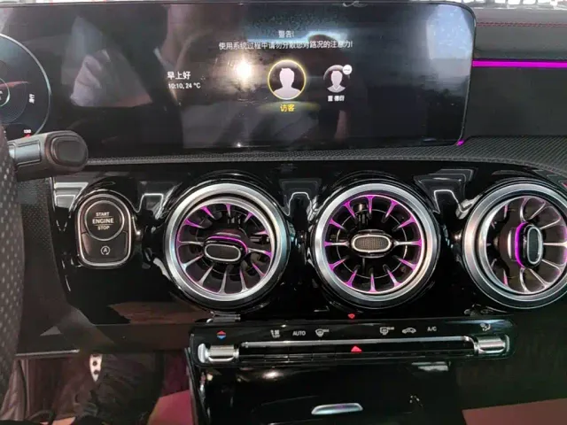 Mercedes-Benz CLA-Class — Фото автомобиля 12