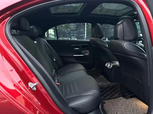 Mercedes-Benz C-Class — Фото автомобиля 10
