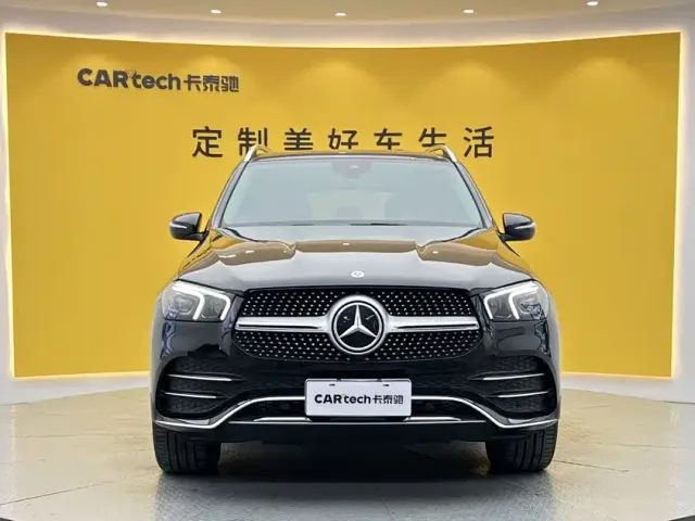 Mercedes-Benz GLE-Class — Фото автомобиля 3
