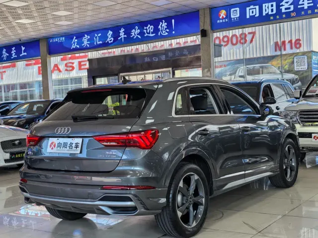 Audi Q3 — Фото автомобиля 6