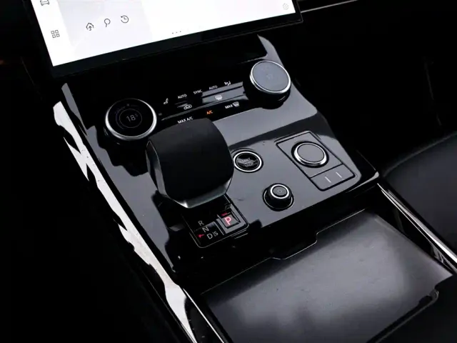 Land Rover Range Rover Sport — Фото автомобиля 9