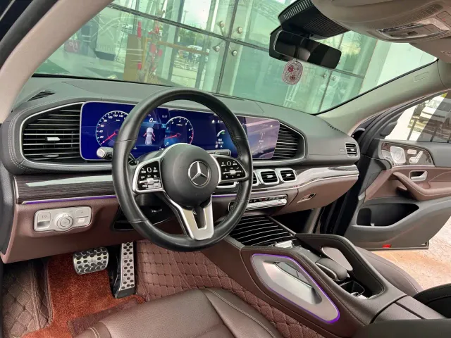 Mercedes-Benz GLE-Class — Фото автомобиля 10