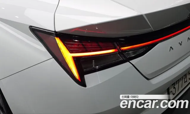 Hyundai Avante CN7 — Фото автомобиля 8