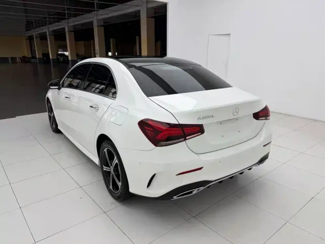 Mercedes-Benz A-Class — Фото автомобиля 8