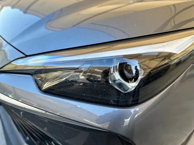 Roewe i5 — Фото автомобиля 4