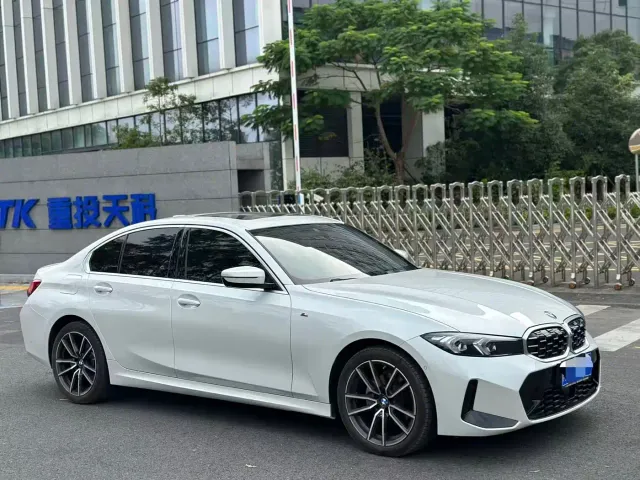 BMW 3 Series — Фото автомобиля 3