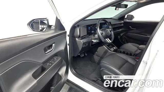 Hyundai Kona SX2 — Фото автомобиля 15