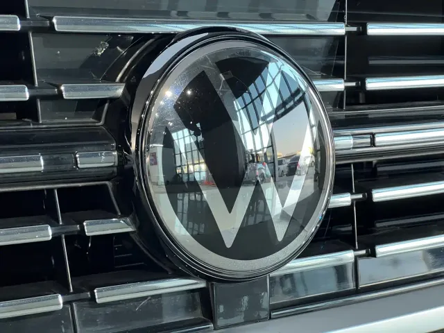 Volkswagen Passat — Фото автомобиля 5