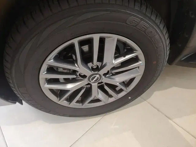 Nissan X-Trail — Фото автомобиля 22
