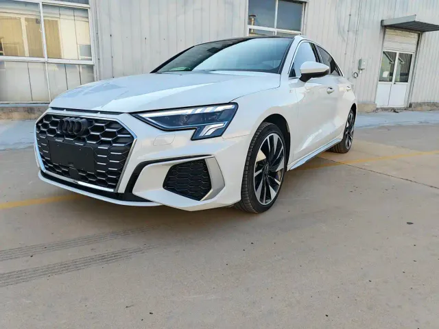 Фотография автомобиля — Audi A3