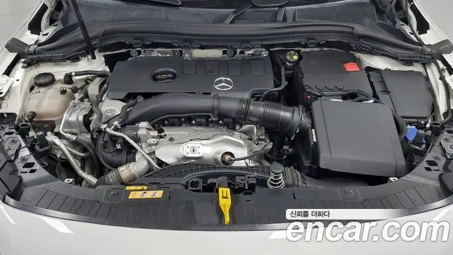 Mercedes-Benz GLA-Class — Фото автомобиля 6