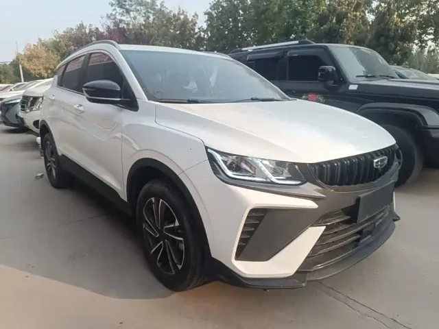 Geely Binyue — Фото автомобиля 3