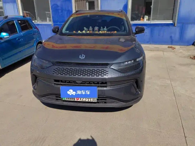Leapmotor C11 — Фото автомобиля 2