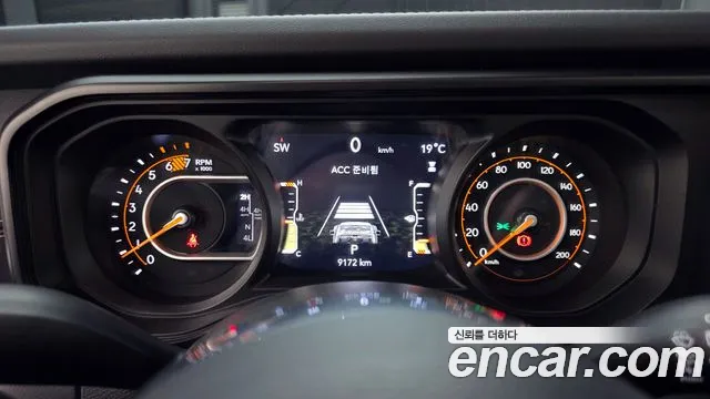 Jeep Wrangler Wrangler (JL) 2.0 Sahara Power Top 4 двери — Фото автомобиля 8