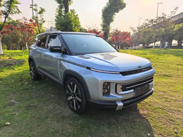 Geely ICON — Фото автомобиля 3