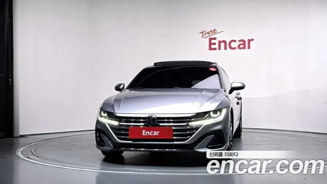 Volkswagen Arteon — Фото автомобиля 3