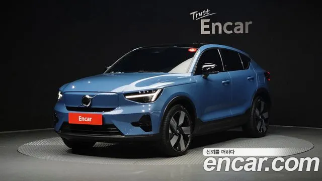 Фотография автомобиля — Volvo C40 C40 Recharge