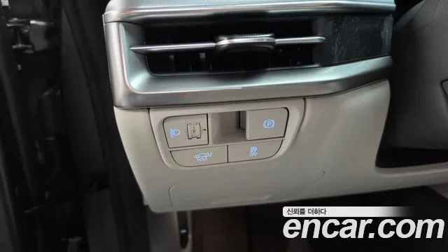 Hyundai Grandeur GN7 — Фото автомобиля 30