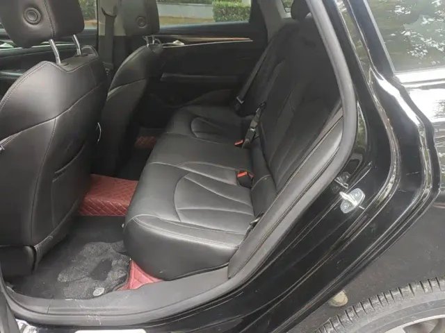 Buick LaCrosse — Фото автомобиля 13