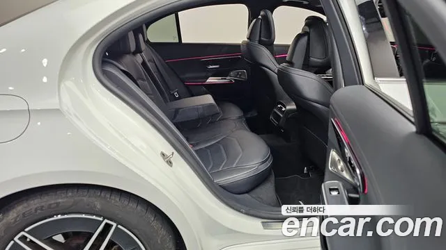 Mercedes-Benz E-Class W214 — Фото автомобиля 17