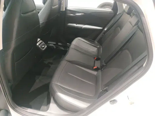 Changan Eado — Фото автомобиля 16
