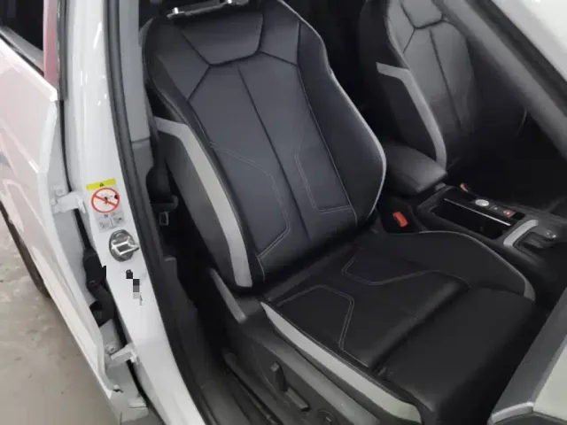 Audi Q3 — Фото автомобиля 24