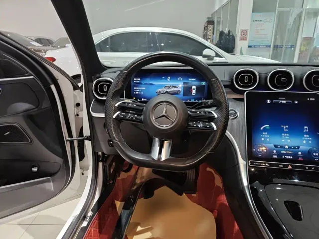 Mercedes-Benz C-Class — Фото автомобиля 6