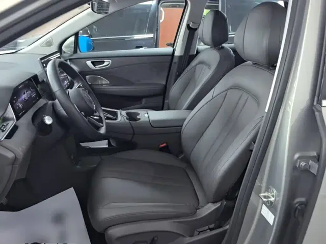 Shangjie SUV — Фото автомобиля 10