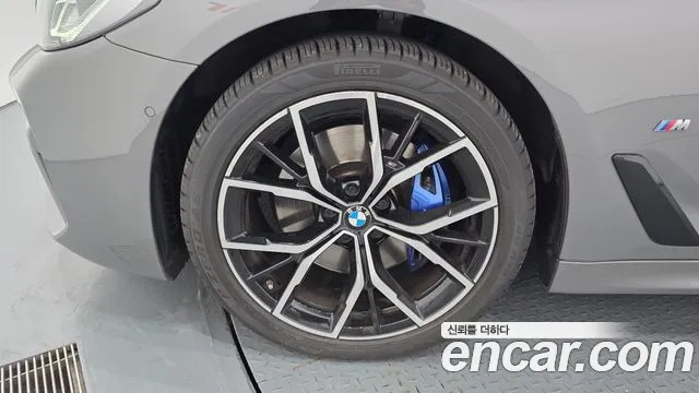 BMW 5 Series G30 — Фото автомобиля 5