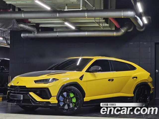 Lamborghini Urus — Фото автомобиля 2