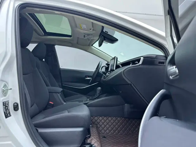 Toyota Corolla — Фото автомобиля 8