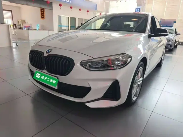 Фотография автомобиля — BMW 1 Series
