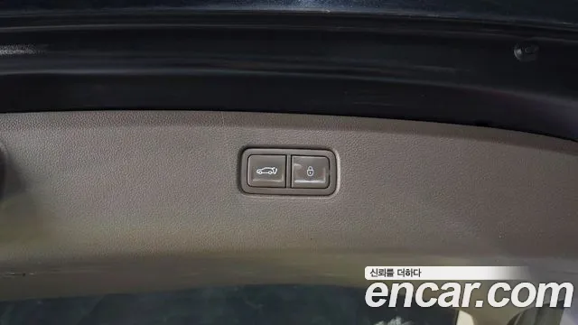 Genesis GV80 — Фото автомобиля 22