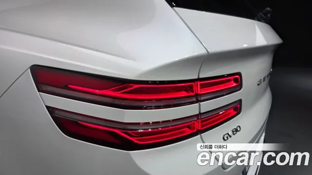 Genesis GV80 — Фото автомобиля 8