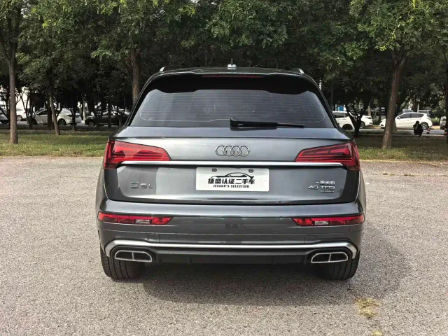 Audi Q5L — Фото автомобиля 12