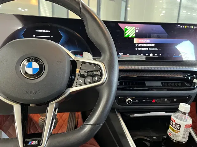 BMW 3 Series — Фото автомобиля 5