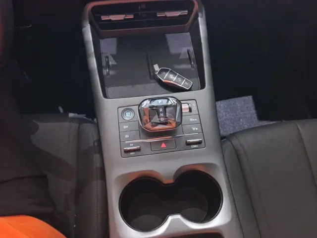 BYD Qin PLUS — Фото автомобиля 13