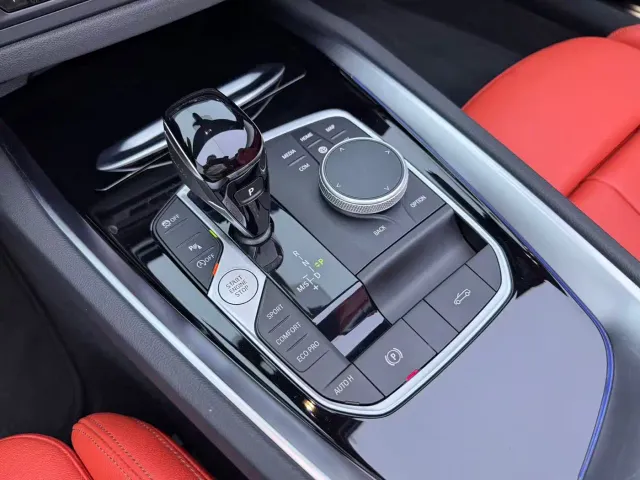 BMW Z4 — Фото автомобиля 11