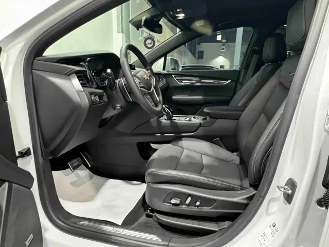 Cadillac XT5 — Фото автомобиля 5