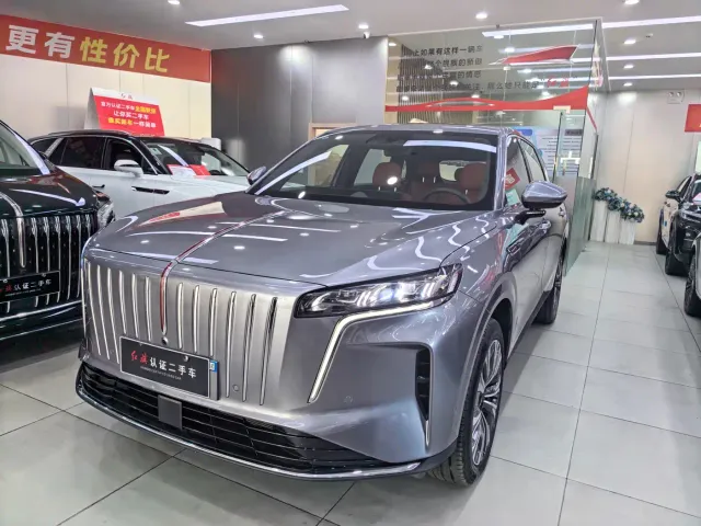 Фотография автомобиля — Hongqi HS6 PHEV